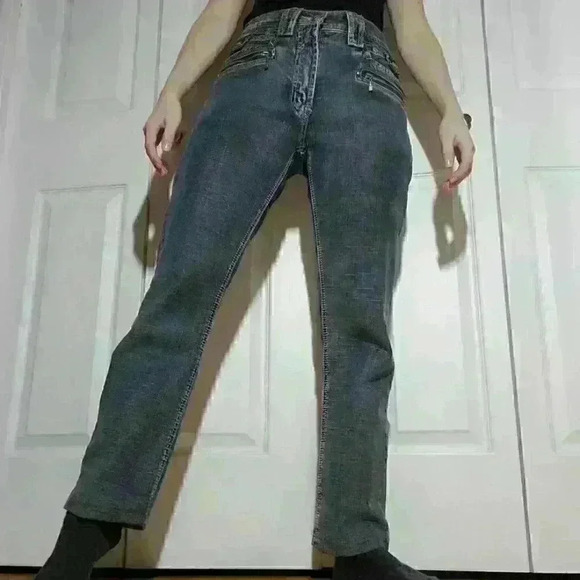 90s rocker Airstar high rise jeans with  metal hardware, big pockets & zippers - Picture 14 of 16
